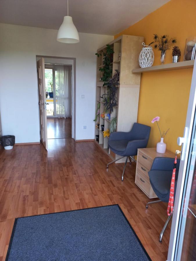 Paradise Villa Apartment Прага Экстерьер фото